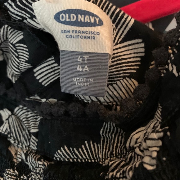 Two Kids Dresses Size 4t - Picture 3 of 3